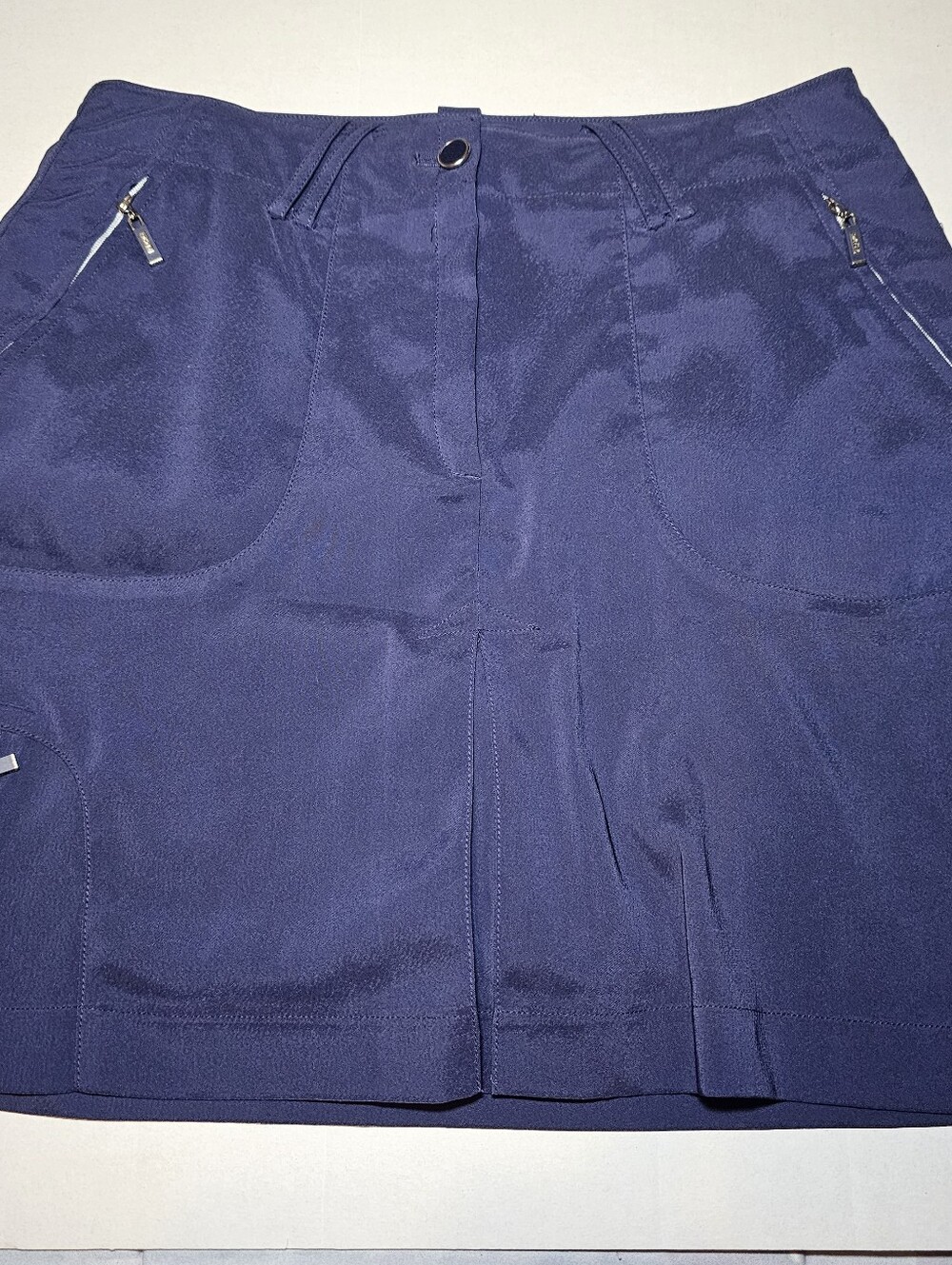 DKNY Golf Women's Skort Size 4 Tennis Pickleball Athletic Skirt Zip Pockets